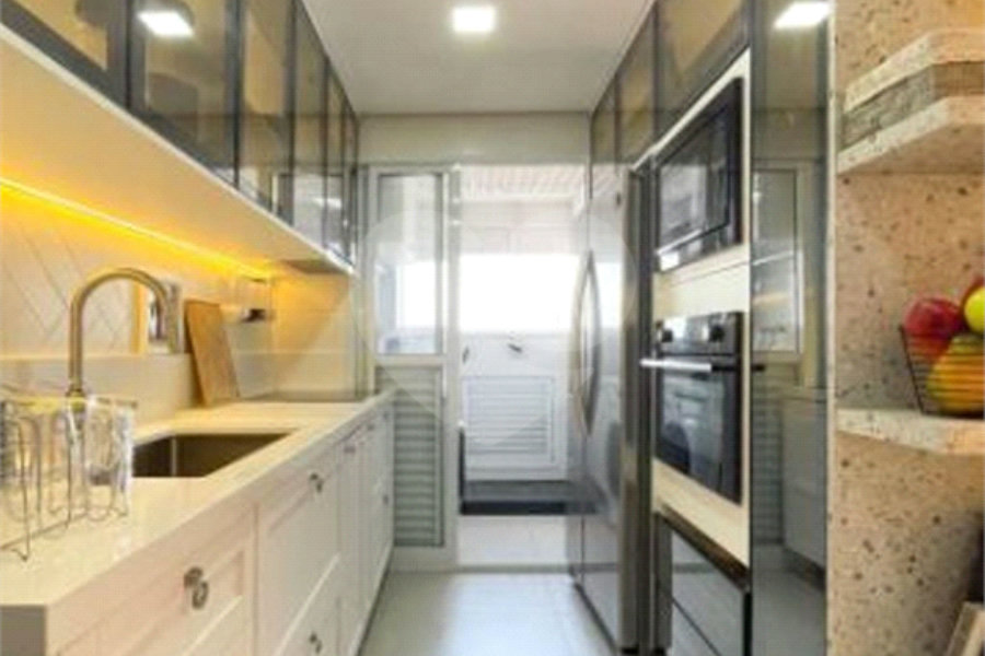 Apartamento à venda com 3 quartos, sendo 1 suíte, em Vila Guilherme, São Paulo, SP