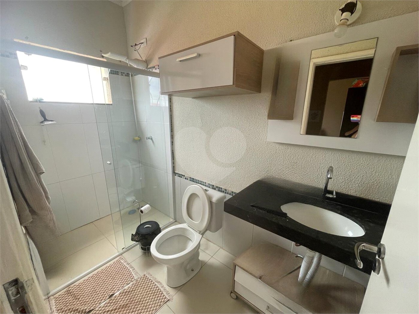 Sobrado à venda com 3 quartos, sendo 1 suíte, em Jardim Brasília, Três Lagoas, MS