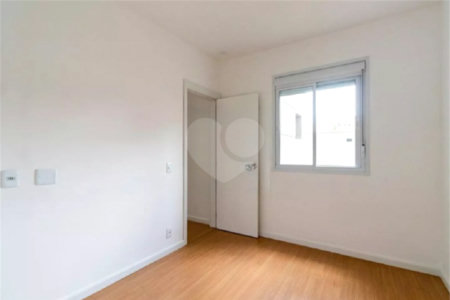 Apartamento à venda com 2 quartos em Cambuci, São Paulo, SP