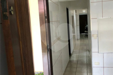 Casa à venda com 3 quartos, sendo 1 suíte, em Cidade Cruzeiro do Sul, Suzano, SP
