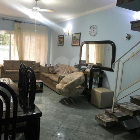 Sobrado à venda com 3 quartos, sendo 1 suíte, em Santa Teresinha, São Paulo, SP