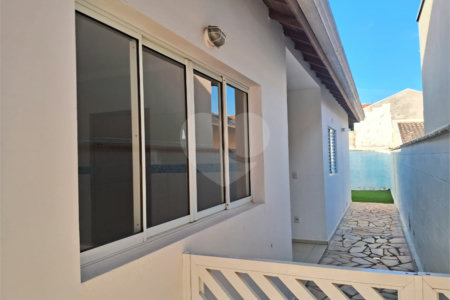 Casa para alugar com 3 quartos, sendo 1 suíte,  em João XXIII, Vinhedo, SP