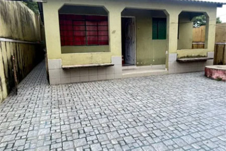 EXCELENTE SOBRADO À VENDA – 300m² DE ÁREA CONSTRUÍDA**