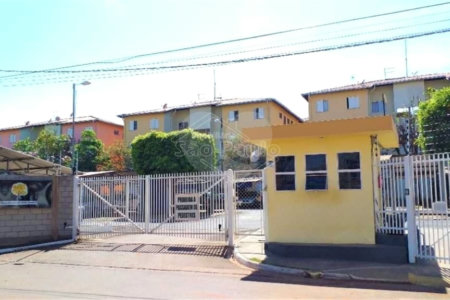 Apartamento para venda no Edifício Residencial dos Ipês II em Araraquara/SP.
