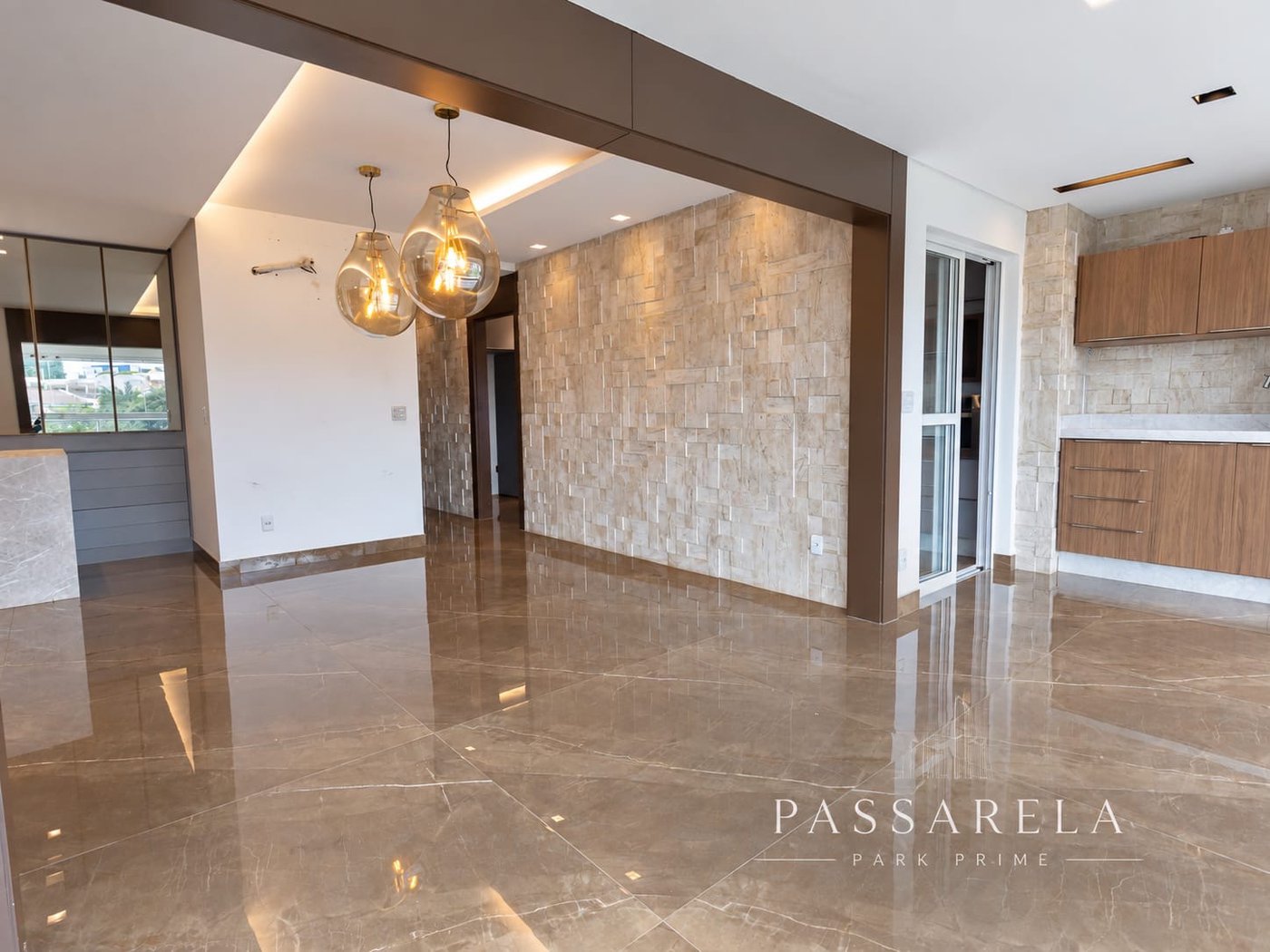 Apartamento à venda ou para alugar com 4 quartos, sendo 3 suítes, em Vivendas do Bosque, Campo Grande, MS
