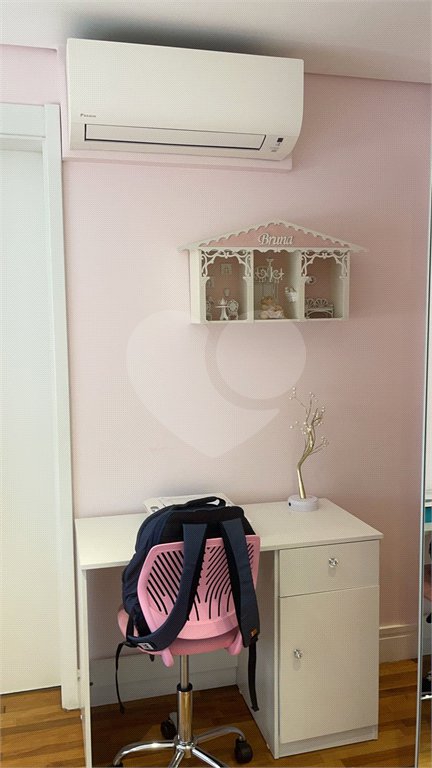 Apartamento na Mooca com 204 m² com vista maravilhosa, sendo 3 suítes e 4vagas.