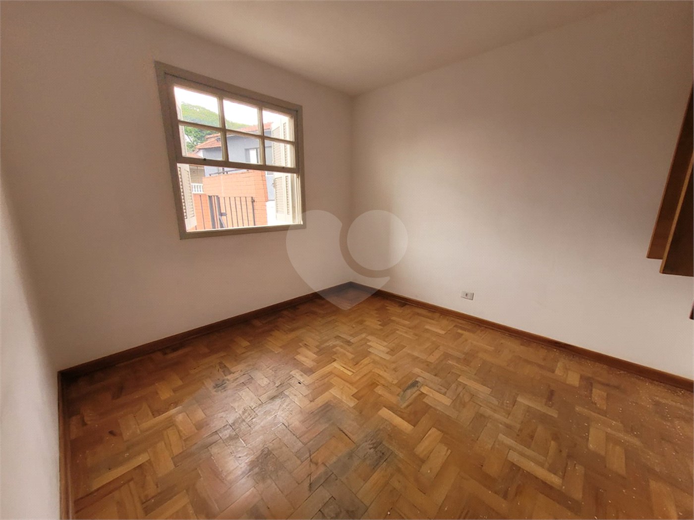 Sobrado à venda com 2 quartos em Jardim Mangalot, São Paulo, SP