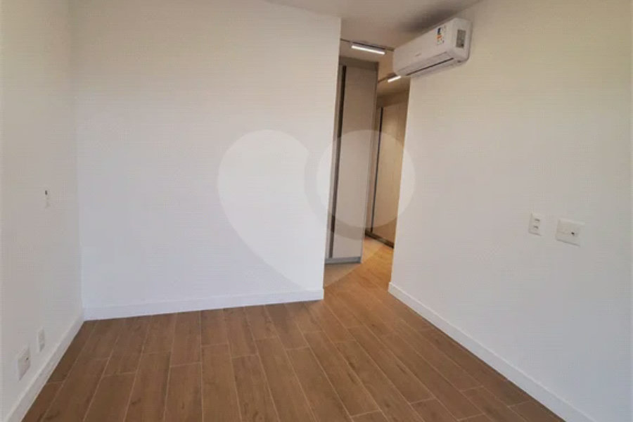 Apartamento à venda com 3 suítes em Vila Madalena, São Paulo, SP