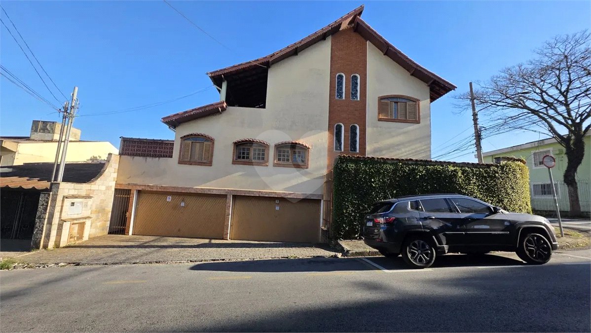 Sobrado à venda com 5 quartos, sendo 2 suítes, em Jardim do Mar, São Bernardo do Campo, SP