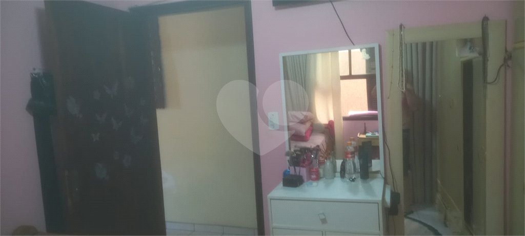 Casa à venda com 3 quartos, sendo 1 suíte,  em Vila Augusta, Guarulhos, SP