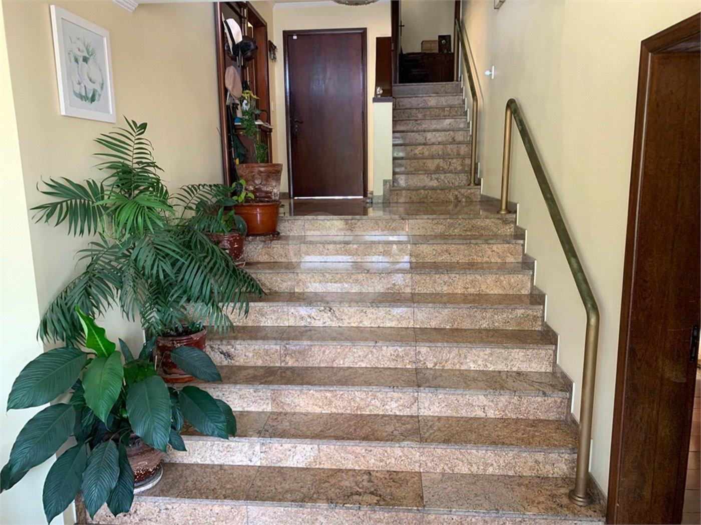 Casa à venda com 4 quartos, sendo 2 suítes, em Vila São Francisco, São Paulo, SP