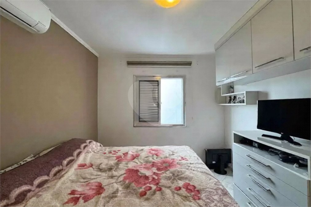 Apartamento à venda com 2 quartos em Pitangueiras, Guarujá, SP