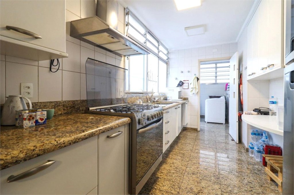 Casa Térrea à venda com 6 quartos, sendo 4 suítes, em Brooklin Paulista, São Paulo, SP