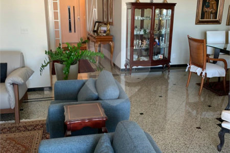 Apartamento à venda com 4 suítes em Quilombo, Cuiabá, MT