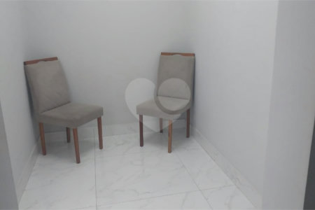 Casa à venda com 2 quartos, sendo 1 suíte, no condomínio Horto Florestal Villagio, Sorocaba - SP