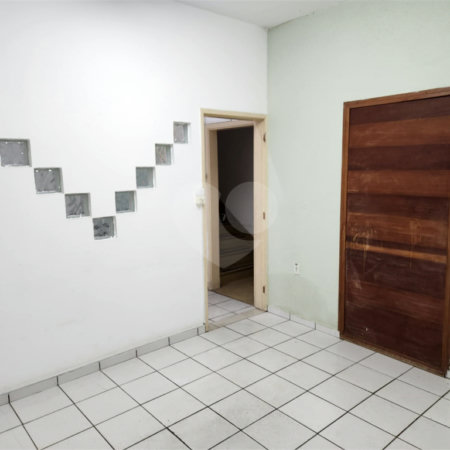 Sobrado à venda com 4 quartos em Vila Dom Pedro I, São Paulo, SP