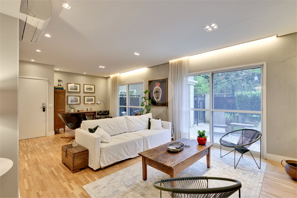 Apartamento à venda ou para alugar com 4 suítes em Granja Julieta, São Paulo, SP