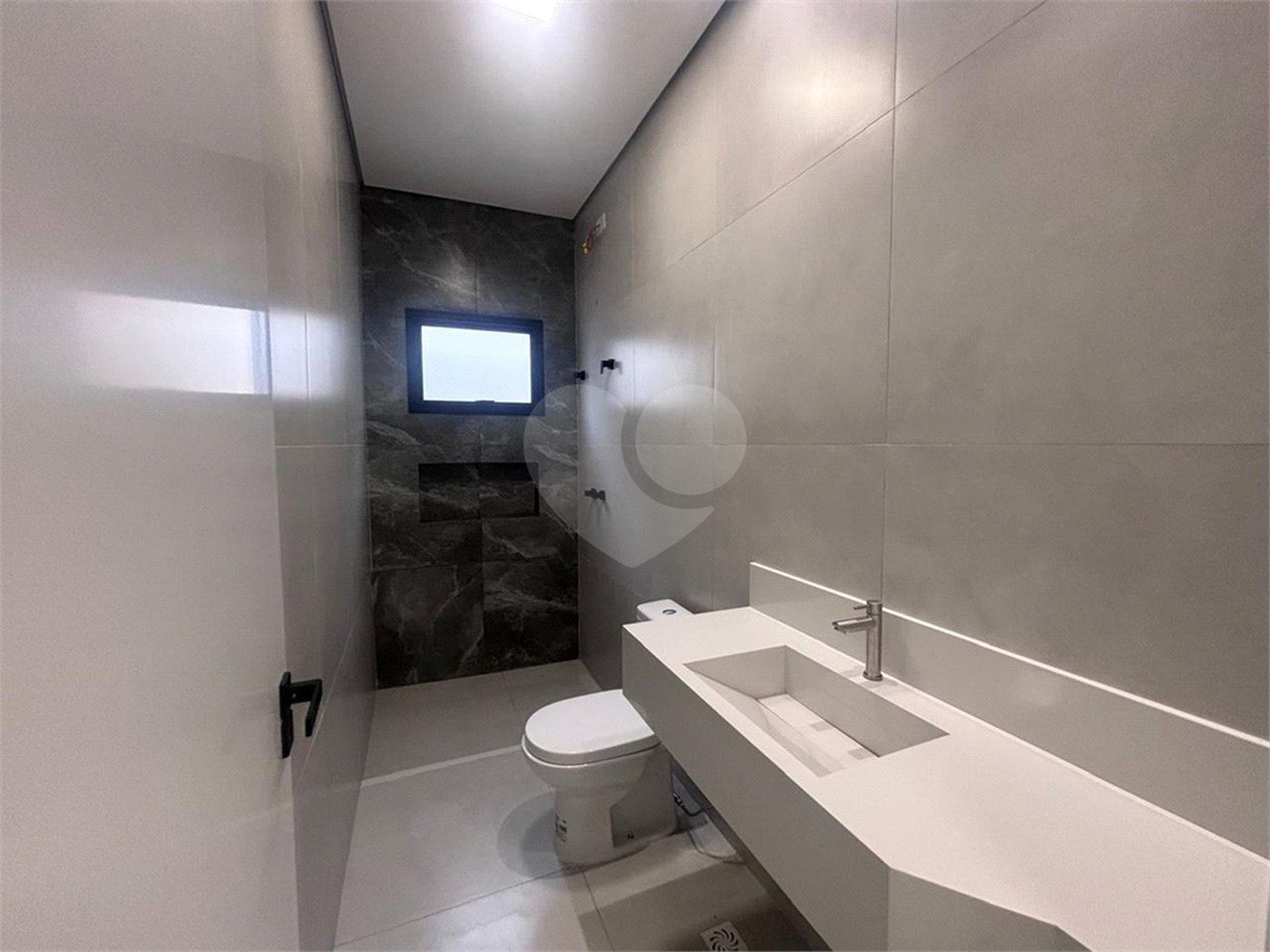 Casa à venda com 3 suítes no condomínio Campos do Conde I e II, Sorocaba - SP