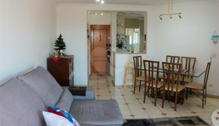 Apartamento à venda com 3 quartos, sendo 1 suíte,  em Vila Gomes, São Paulo, SP