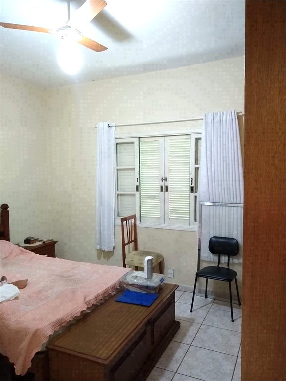 Casa à venda com 2 quartos, sendo 1 suíte, em Vila Piauí, São Paulo, SP