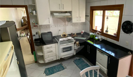 Casa à venda com 3 quartos, sendo 1 suíte,  em Tremembé, São Paulo, SP