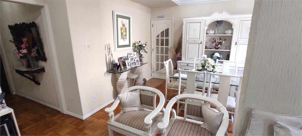 Apartamento à venda com 3 quartos, sendo 1 suíte,  em Tijuca, Rio de Janeiro, RJ