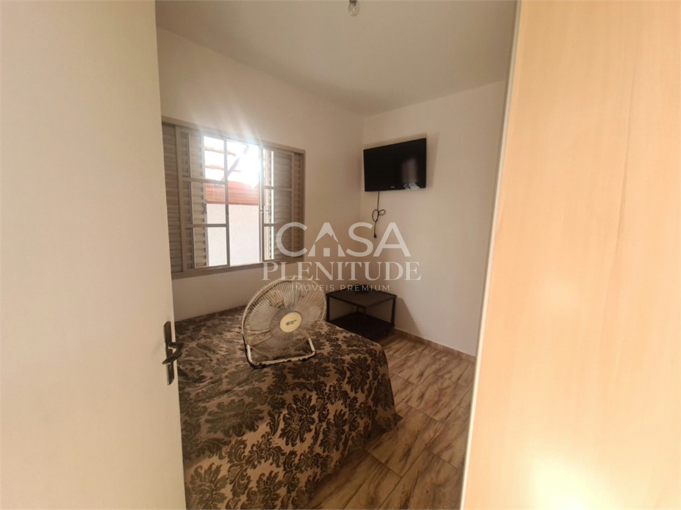 Casa em condomínio à venda com 3 quartos, sendo 1 suíte,  em Jardim Ibiti do Paço, Sorocaba, SP