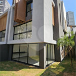 Casa à venda com 4 suítes no condomínio Cube Cidade Jardim, São Paulo - SP