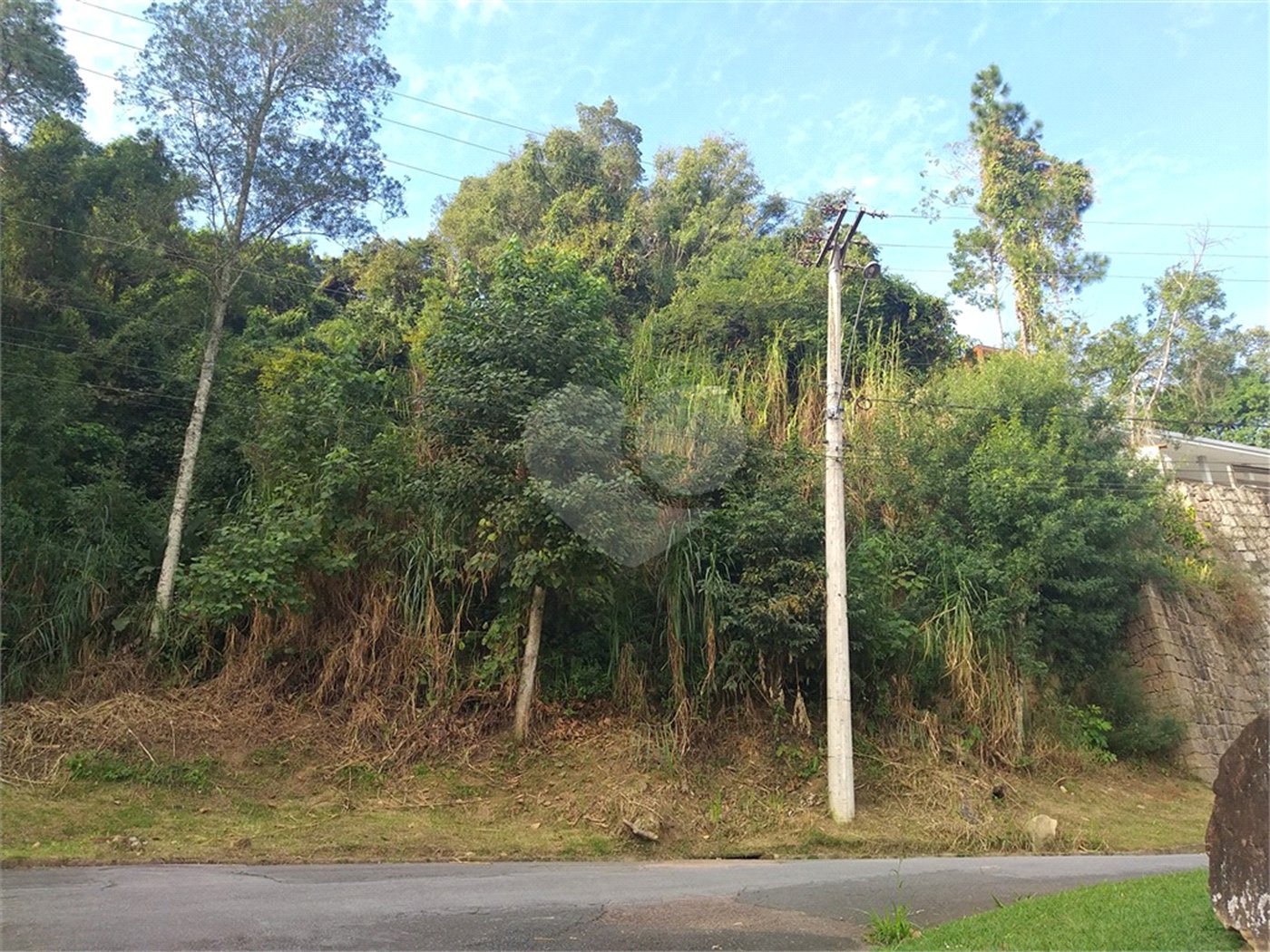 Terreno à venda no condomínio São Joaquim, Vinhedo - SP