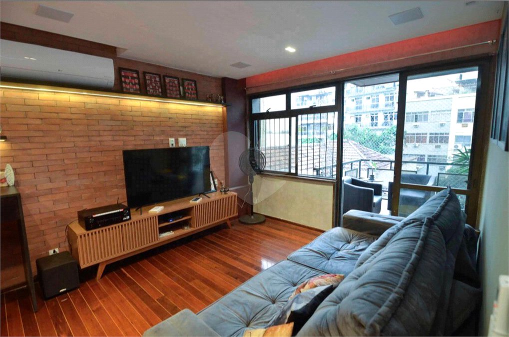 Apartamento à venda com 4 quartos, sendo 2 suítes, em Tijuca, Rio de Janeiro, RJ