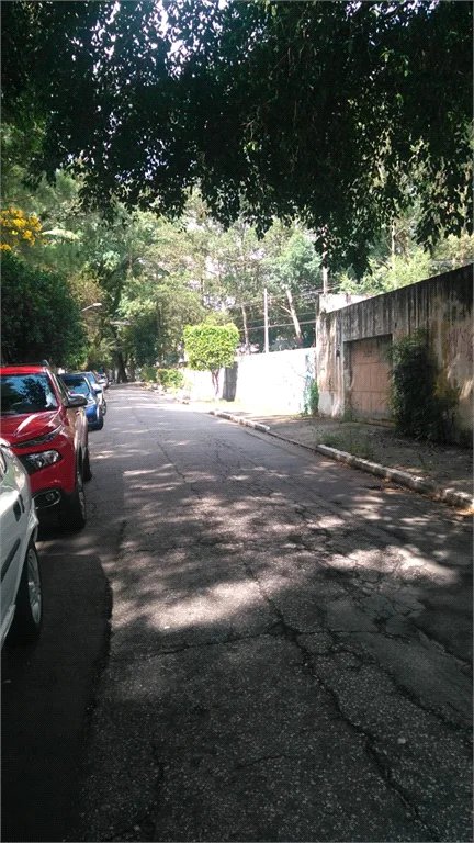 Casa à venda com 5 quartos, sendo 3 suítes, em Vila São Francisco, São Paulo, SP