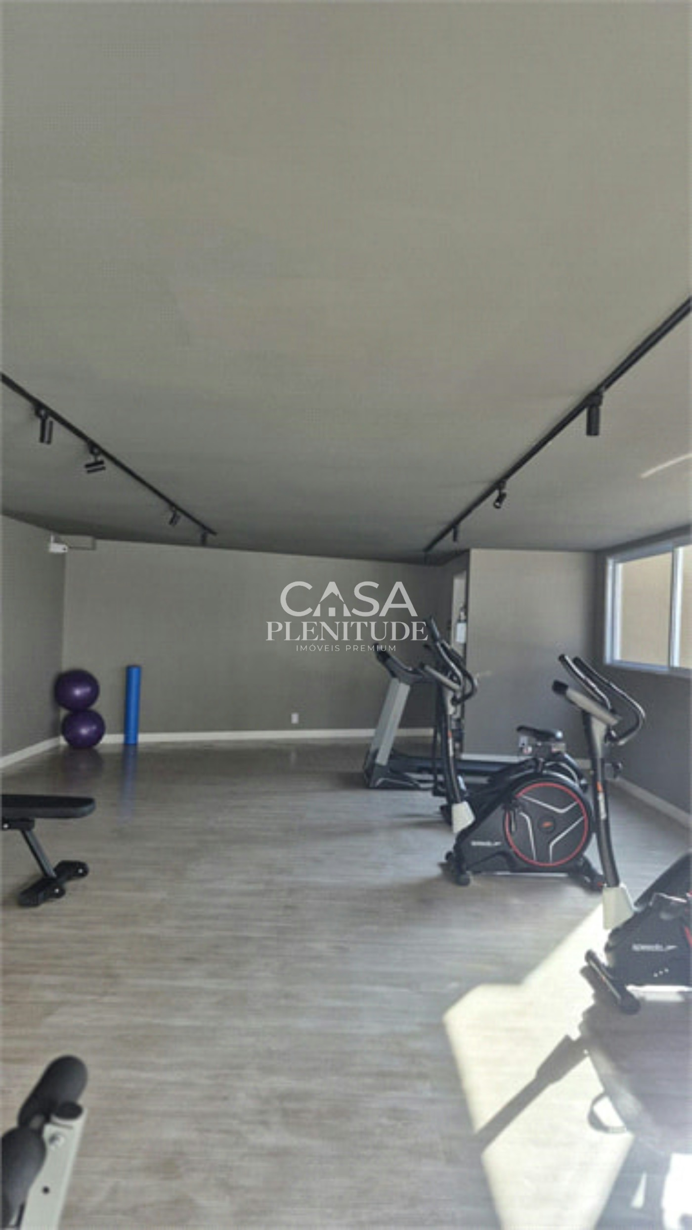 Apartamento à venda ou para alugar com 2 quartos, sendo 1 suíte,  em Jardim São Carlos, Sorocaba, SP