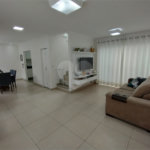 Sobrado à venda com 3 quartos, sendo 1 suíte, em Horto, São Paulo, SP