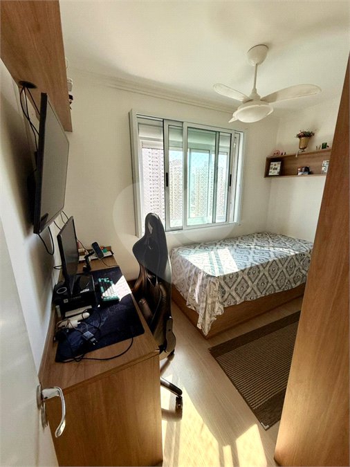 Apartamento à venda com 3 quartos, sendo 1 suíte, em Vila Dom Pedro I, São Paulo, SP