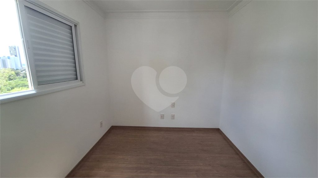Apartamento à venda com 3 quartos, sendo 1 suíte,  em Parque Campolim, Sorocaba, SP