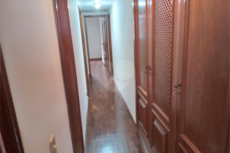 Apartamento à venda com 4 quartos, sendo 1 suíte, em Tijuca, Rio de Janeiro, RJ
