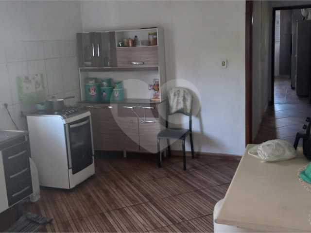 Casa à venda com 3 quartos em Horto, São Paulo, SP