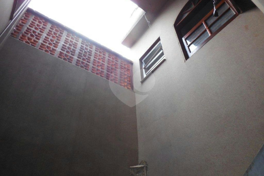 Sobrado à venda com 4 quartos, sendo 2 suítes, em Vila Medeiros, São Paulo, SP