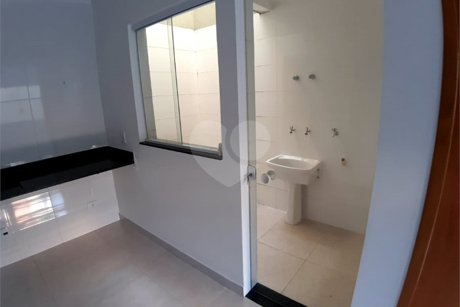 Casa para alugar com 3 quartos, sendo 1 suíte, no condomínio Villagio DI Maria, São Paulo - SP