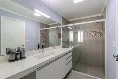 Casa à venda com 4 suítes em Interlagos, São Paulo, SP