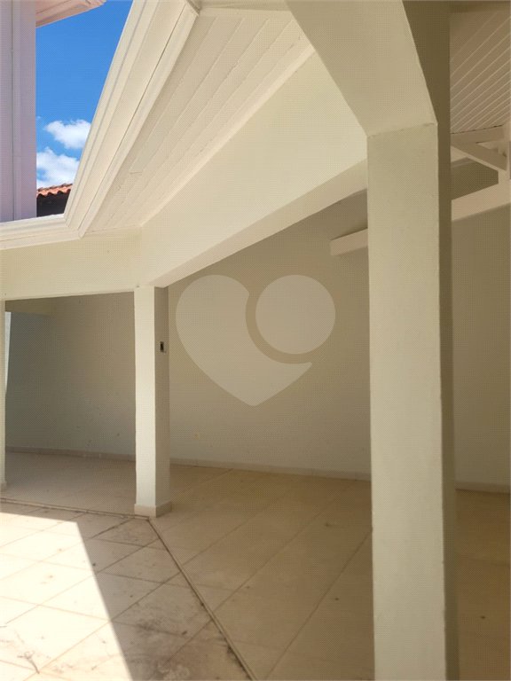 Sobrado à venda com 3 suítes em Jardim Regente, Indaiatuba, SP