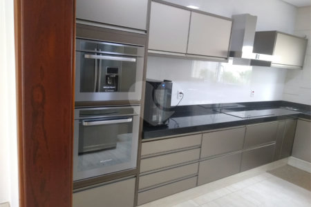 Casa à venda com 4 quartos, sendo 2 suítes,  no condomínio Damha Iii, São Carlos - SP