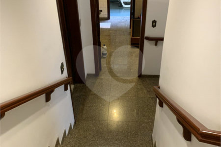 Sobrado à venda com 4 quartos, sendo 3 suítes, em Planalto Paulista, São Paulo, SP