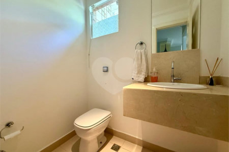 Casa à venda com 4 quartos, sendo 2 suítes,  no condomínio Morada da Lua, Vinhedo - SP