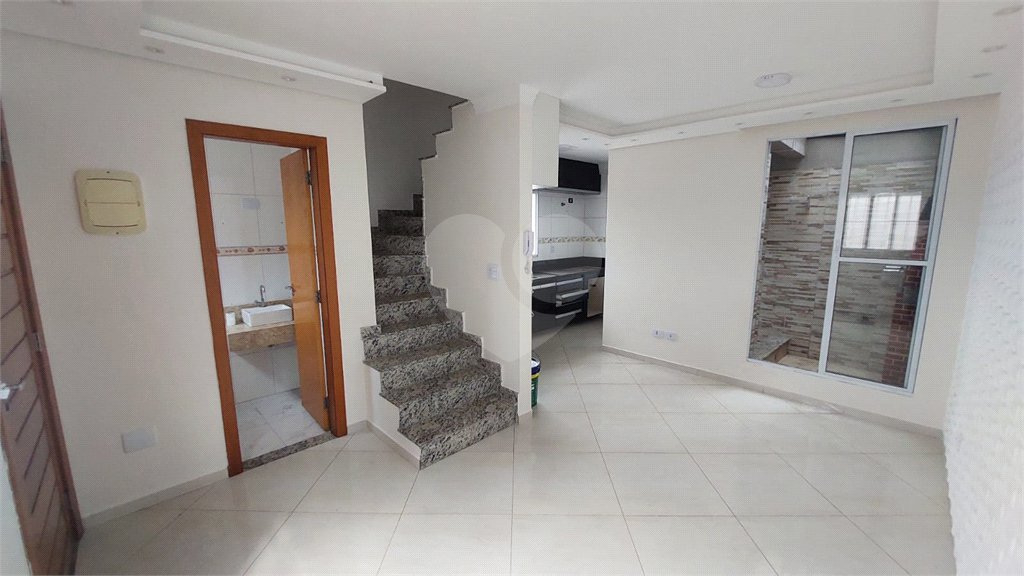 Casa à venda com 2 suítes no condomínio Residencial Pitangueiras, São Paulo - SP