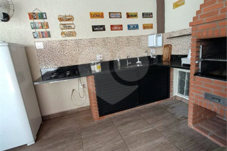 Apartamento à venda com 3 quartos, sendo 1 suíte,  em Enseada, Guarujá, SP