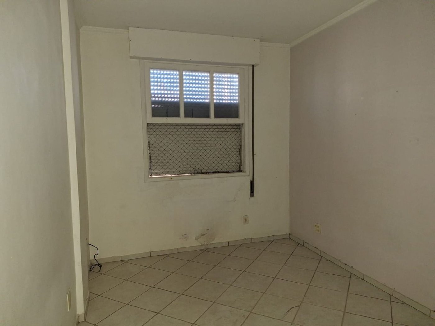 Apartamento com 3 dormitórios à venda, 104 m² por R$ 740.000,00 - Ponta da Praia - Santos/SP