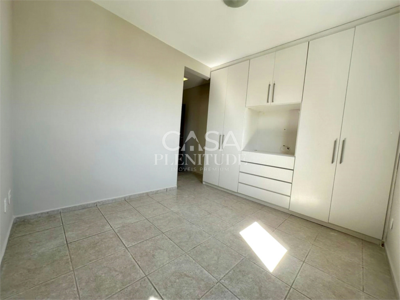 Apartamento para alugar com 3 quartos, sendo 1 suíte, em Parque Campolim, Sorocaba, SP