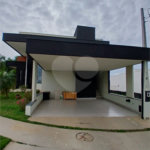 Casa à venda com 3 quartos, sendo 1 suíte, no condomínio Jardim, Sorocaba - SP