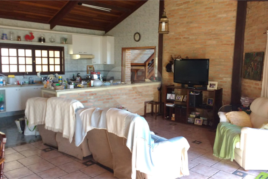 Casa à venda com 4 suítes no condomínio Parque Petrópolis 4 Secção, Mairiporã - SP